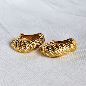 Gold Tone Clip On Textured Chunky Earrings